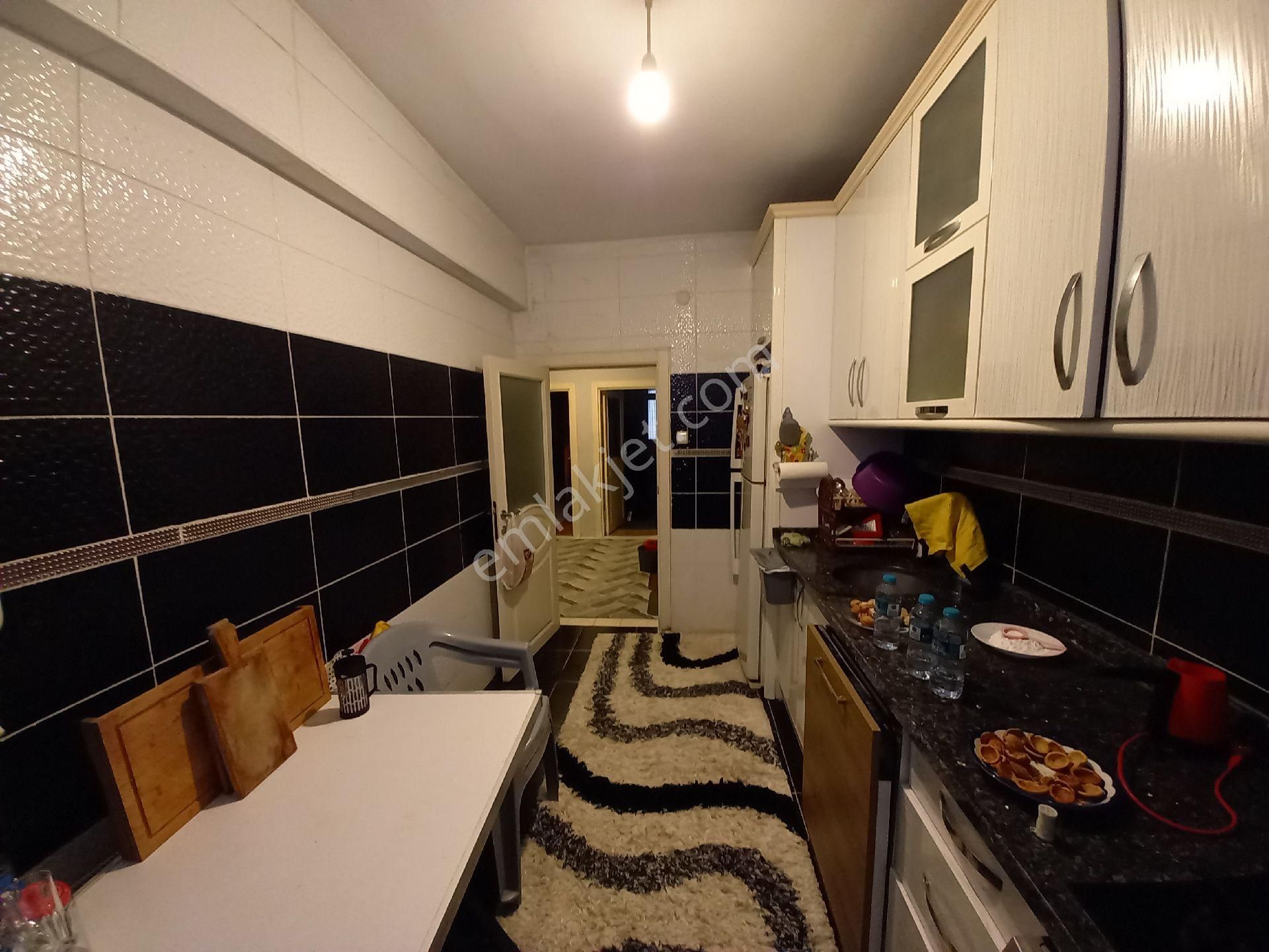 Bahçelievler Yenibosna Çobançeşme Mah Satılık Bahçe Katı Daire 2+1 - Görsel 25