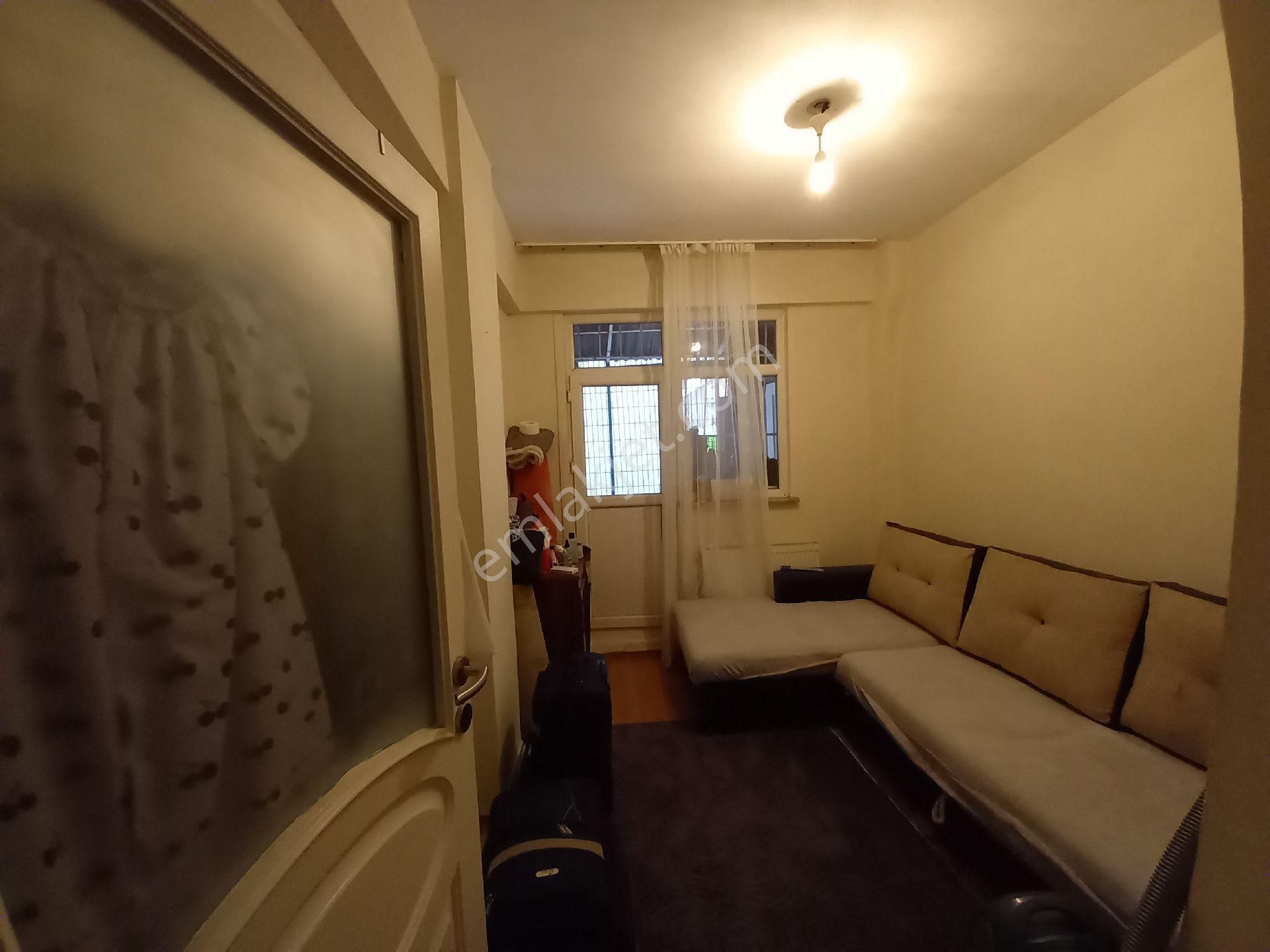 Bahçelievler Yenibosna Çobançeşme Mah Satılık Bahçe Katı Daire 2+1 - Görsel 12