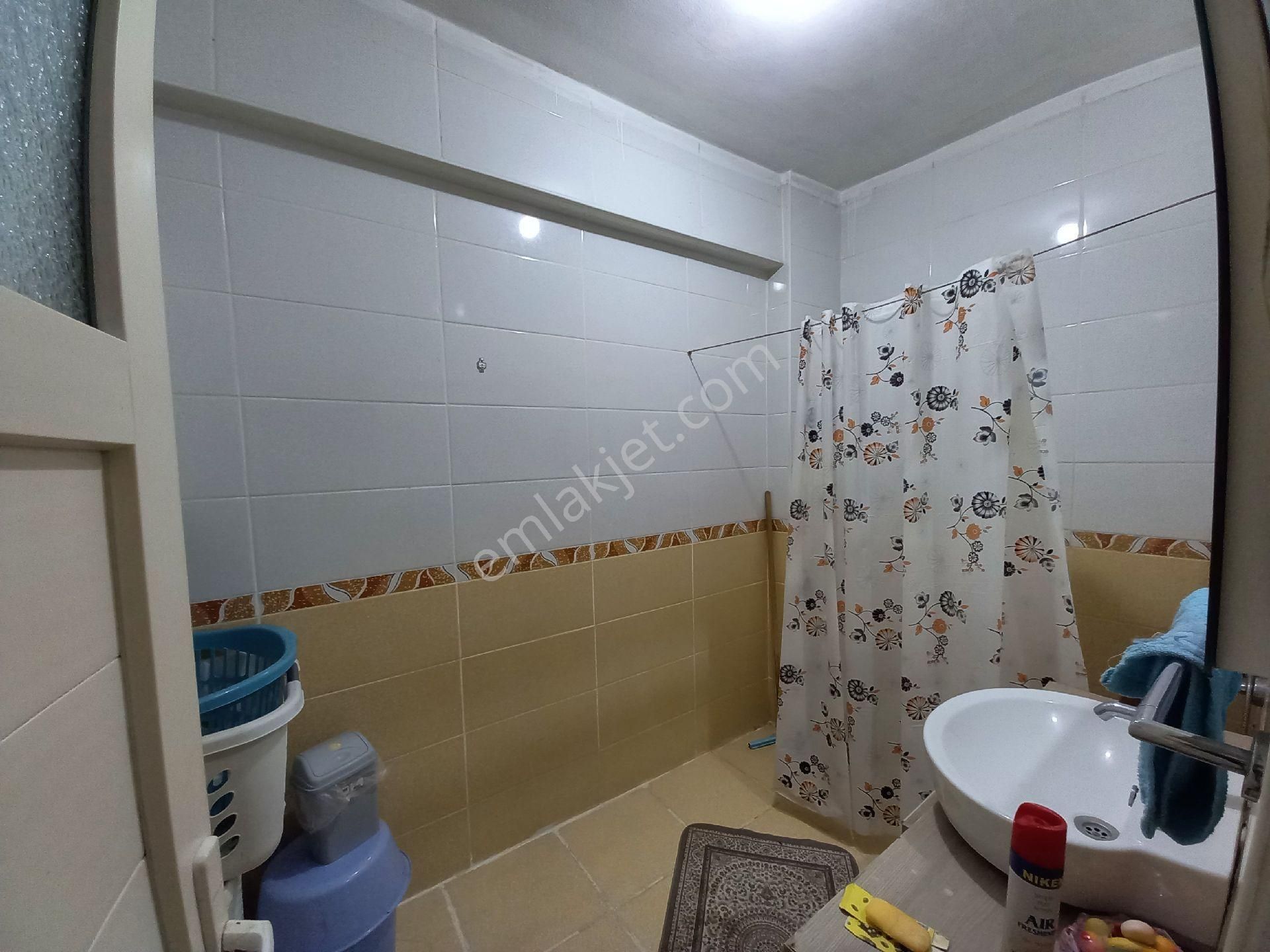 Bahçelievler Yenibosna Çobançeşme Mah Satılık Bahçe Katı Daire 2+1 - Görsel 29