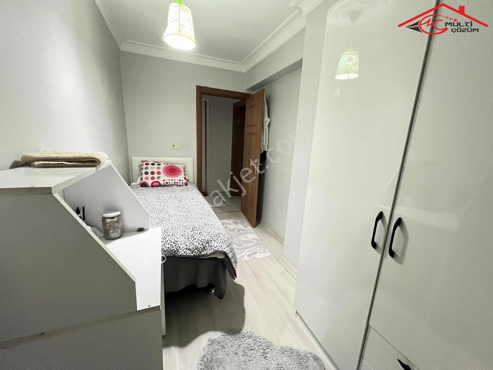 Yenibosna Zafer Mahallesi Kiralık Eşyalı Daire Metrobüse 3 Dakka - Görsel 24