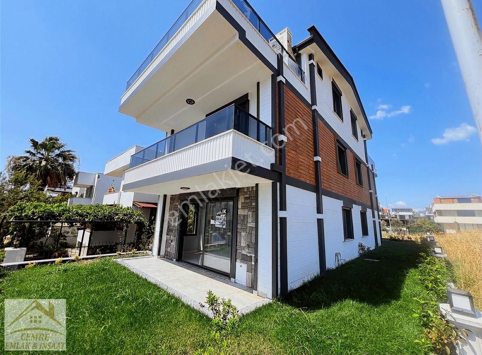 Edremit Güre Satılık Villa GÜRE'DE SATILIK CEMRE EMLAK'TAN MERKEZİ KONUM4+1 BAHÇELİ VİLLA