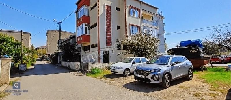 Tuzla Evliya Çelebi Satılık Daire Tuzla Tersaneler Bölgesinde 3+1 Daire Ve Dükkan Hissesi