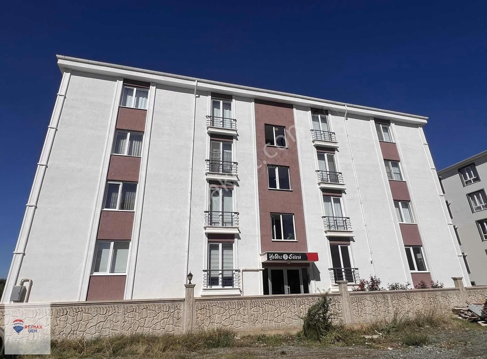 Erzincan Merkez Demirkent Satılık Daire REMAX DEM'DEN DEMİRKENTTE 4+1 SATILIK LÜKS DAİRE