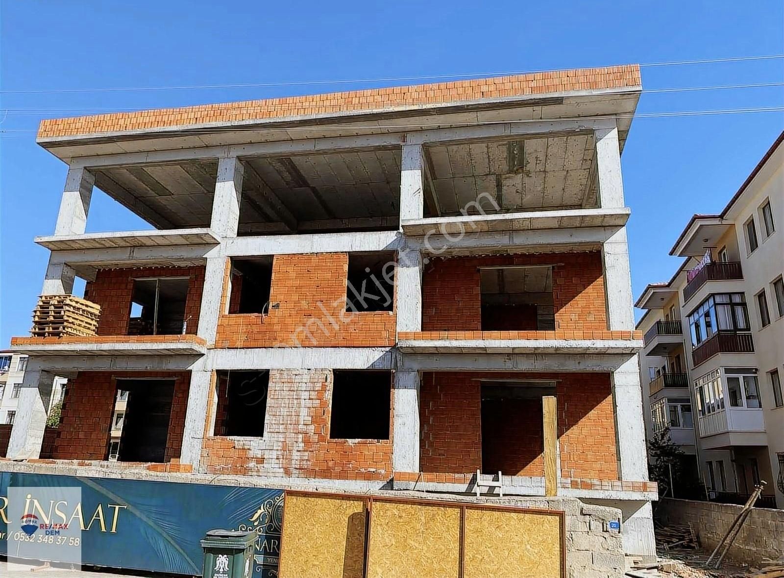 Erzincan Merkez İnönü Satılık Daire REMAX/DAN İNÖNÜ MAHALLESİ ÖN CEPHE 2+1 UYGUN SATILIK DAİRE