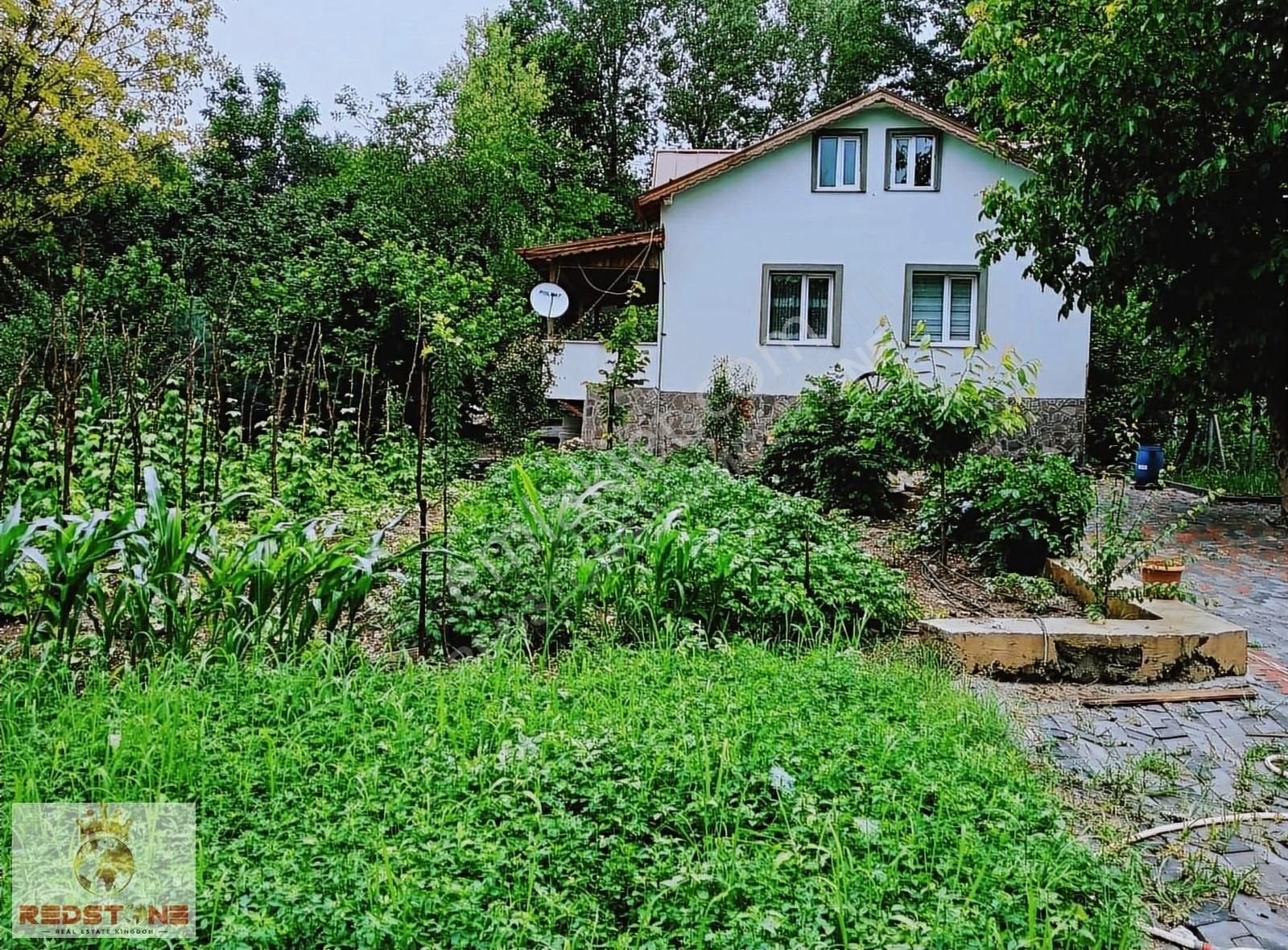 Bolu Merkez Bahçeköy Köyü (Kâhyalar) Satılık Müstakil Ev Bolu Merkez Bahçeköy Mahallesinde Satılık Bahçeli Müstakil Ev