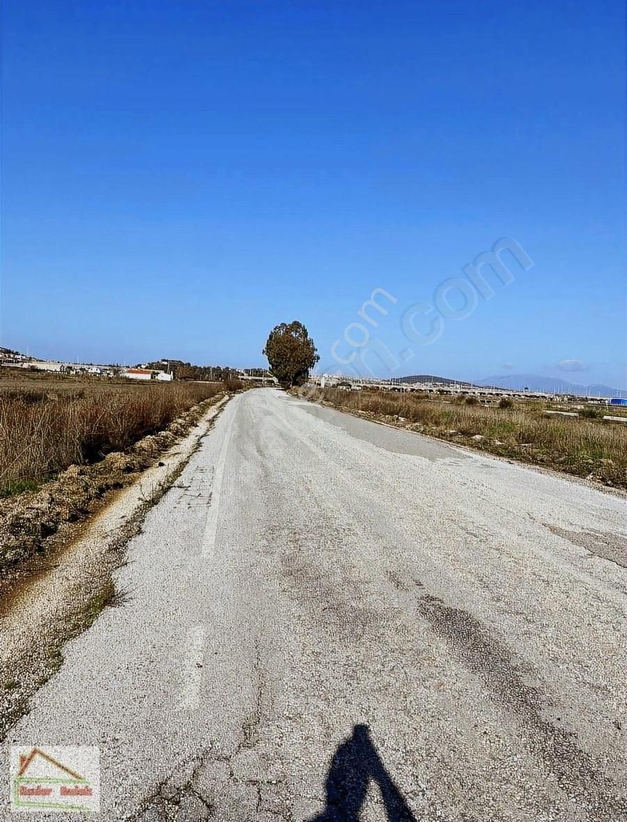 Çeşme Alaçatı Port 3.etapta 1666 M2 İmarlı Satılık Arsa - Görsel 7