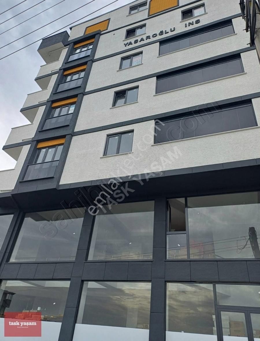 Çayırova Özgürlük Satılık Daire ÇAYIROVA ÖZGÜRLÜK MH'DE 3+1 UYGUN FİYAT SATILIK SIFIR DAİRE