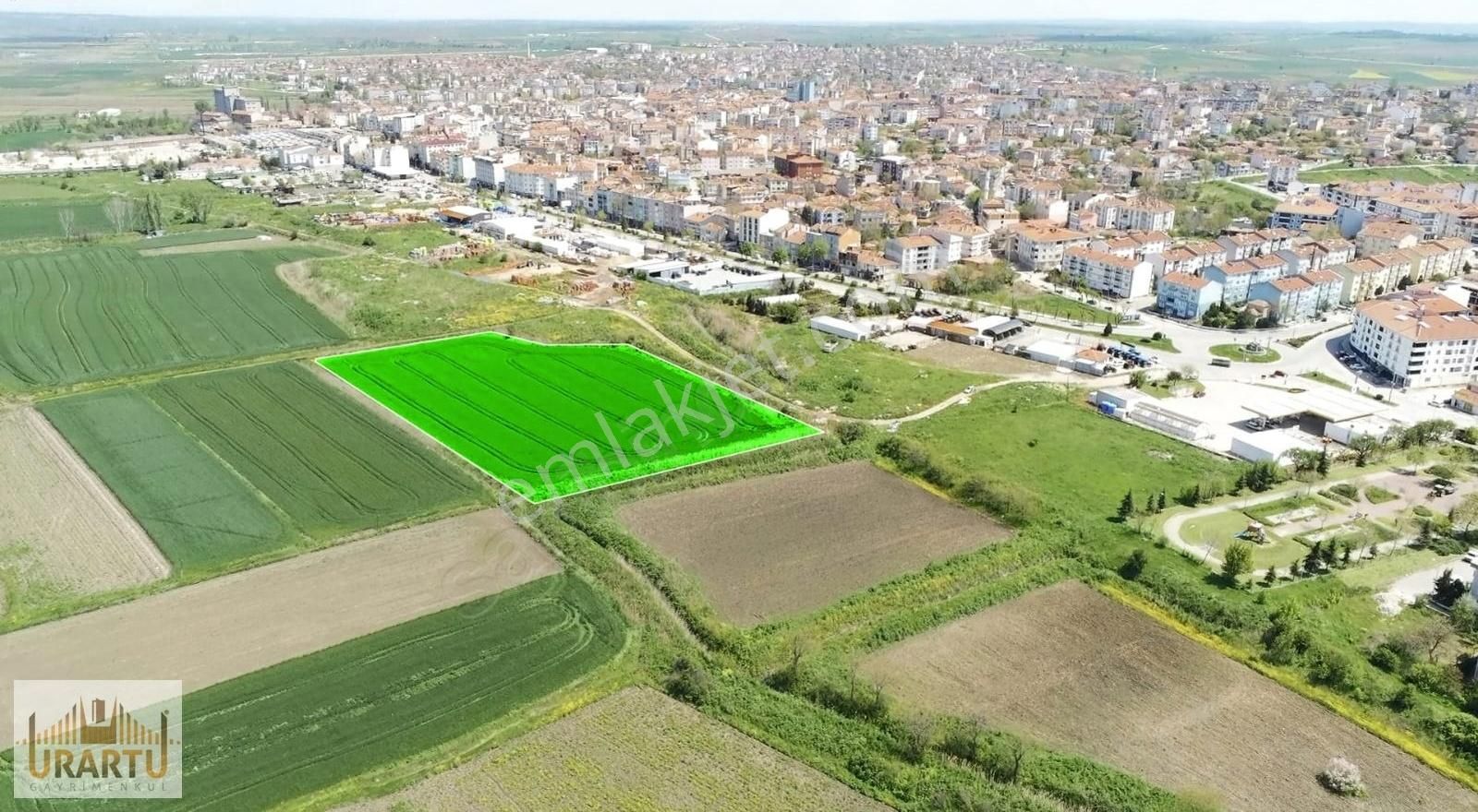 Uzunköprü Büyük Şehsuvarbey Satılık Tarla İmara Sınır 14.000m2 Mükemmel Konumda Yatırımlık Arazi