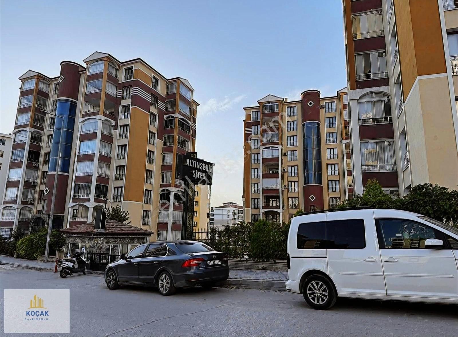 Elazığ Merkez Çaydaçıra Kiralık Daire KOÇAK'TAN ÇAYDAÇIRANIN MERKEZİNDE 4+1 LÜX DAİRE