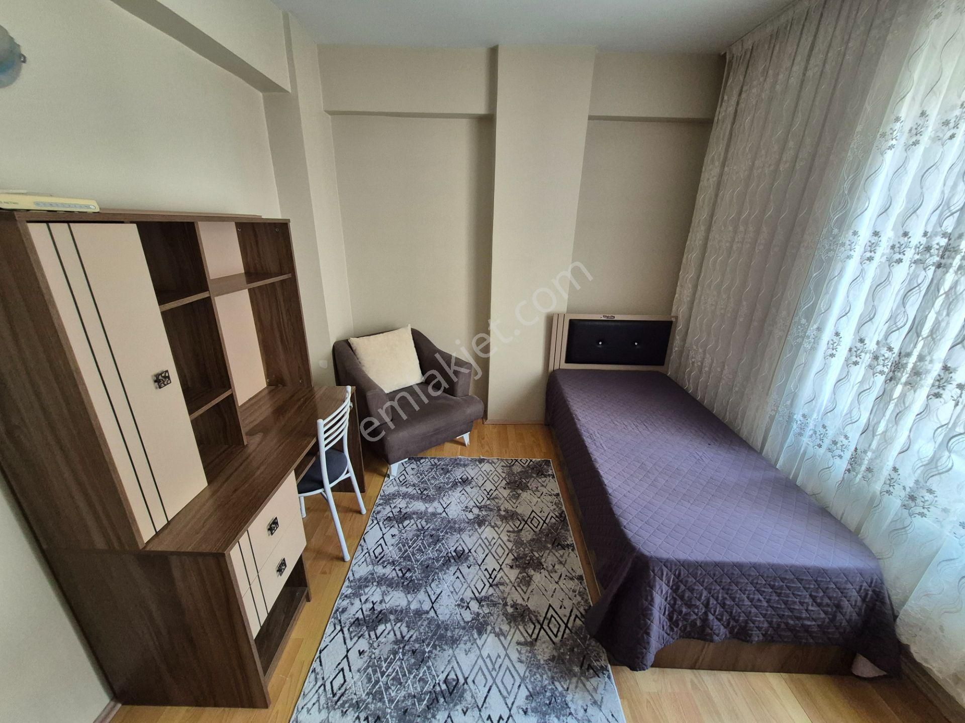 *** Esogü Karşısı 1+1 Kiralık Full Eşyalı Daire ***