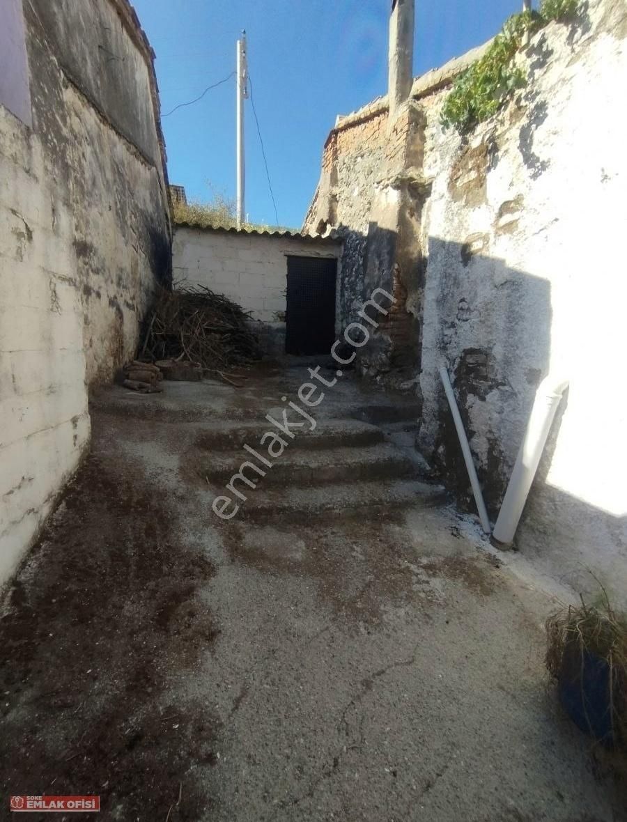 Söke Emlak Ofisinden Akçakonak,ta Satılık Bahçeli Müstakil Ev - Görsel 16