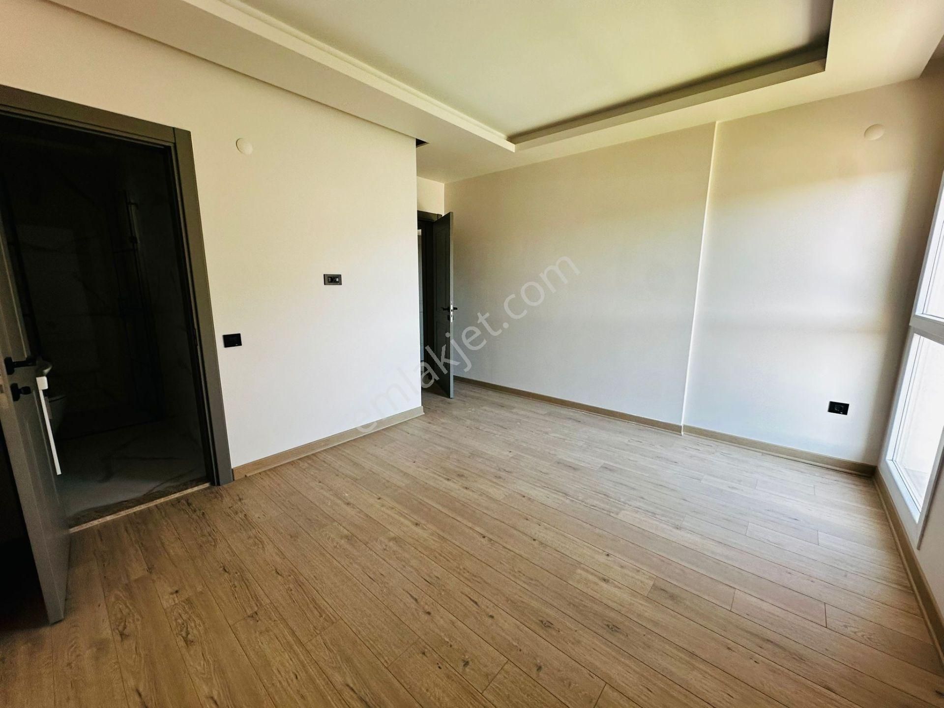 Kuşadasında Satılık-7/24 Güvenlik-havuz-kapalı Otopark-yerden Isıtma-3+1-135 M2-ultra Lüx-akıllı Ev - Görsel 24