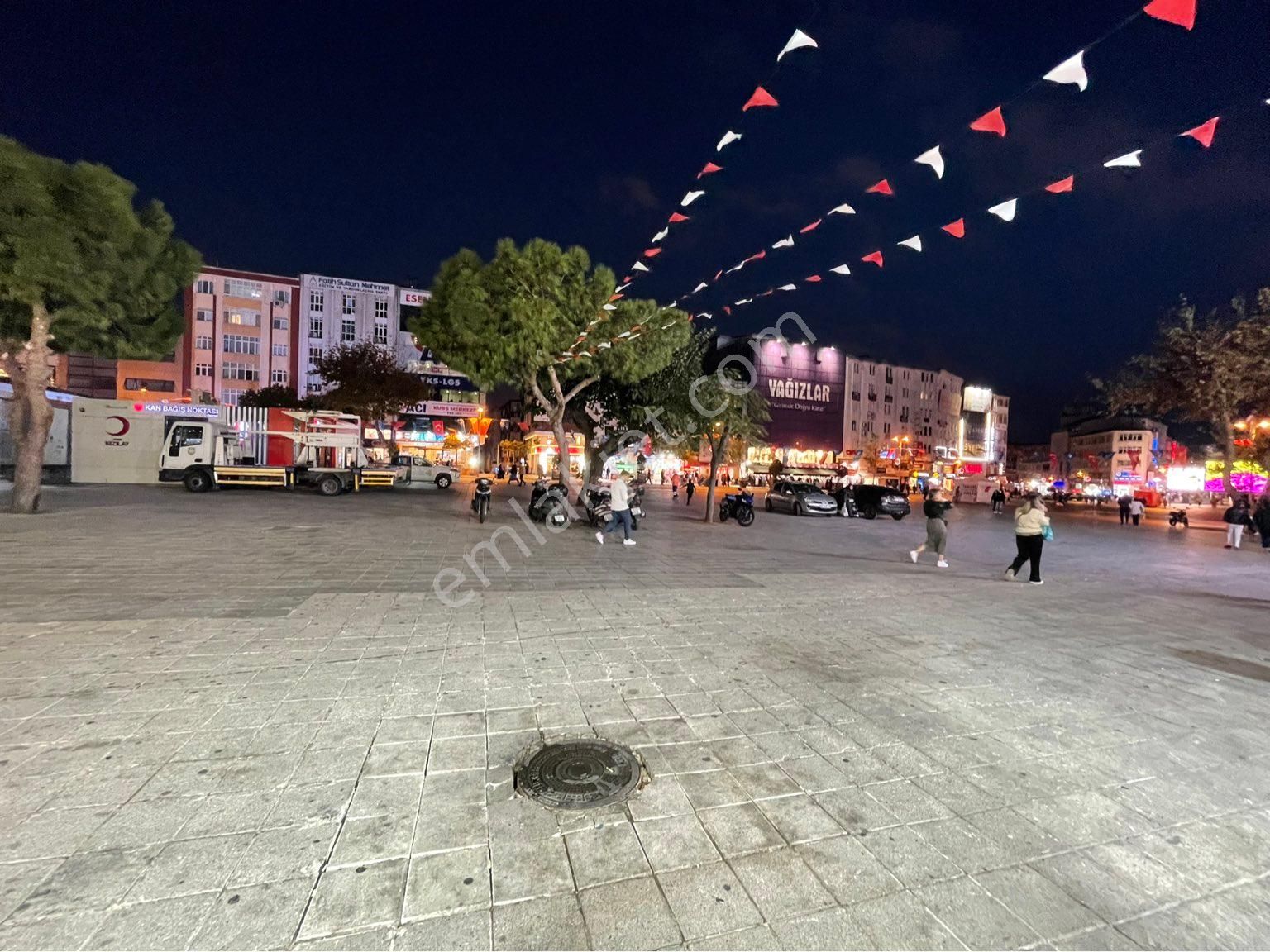 Esenler Menderes Satılık Dükkan & Mağaza Esenler Dörtyol Meydanda Yüksek Cirolu Dükkan