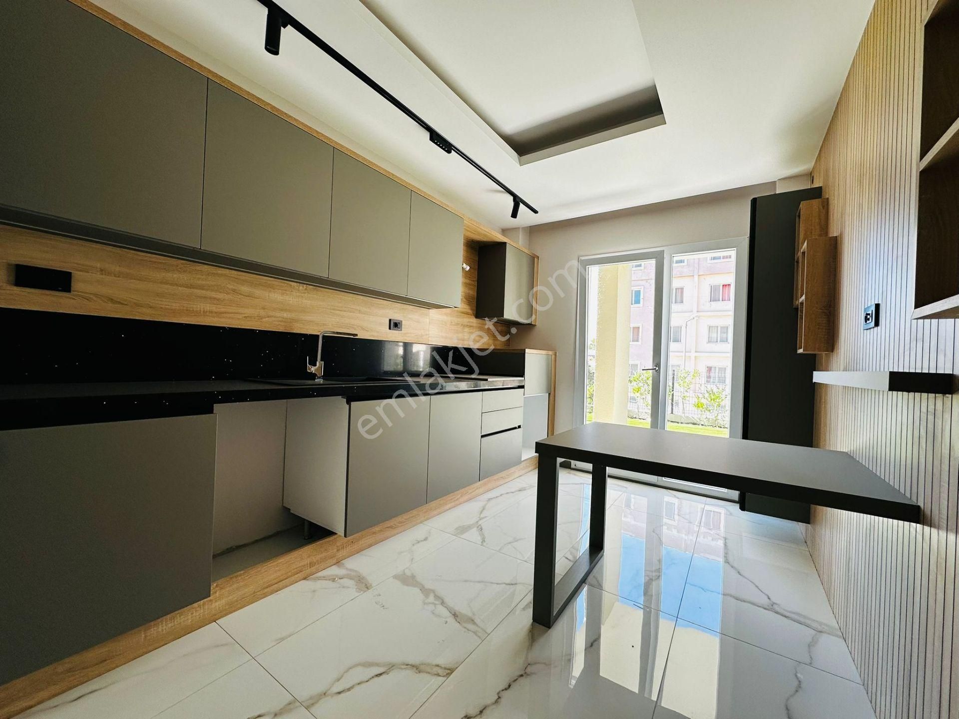 Kuşadasında Satılık-7/24 Güvenlik-havuz-otopark-yerden Isıtma-80 M2 Özel Bahçe-ultra Lüx-akıllı Ev - Görsel 19