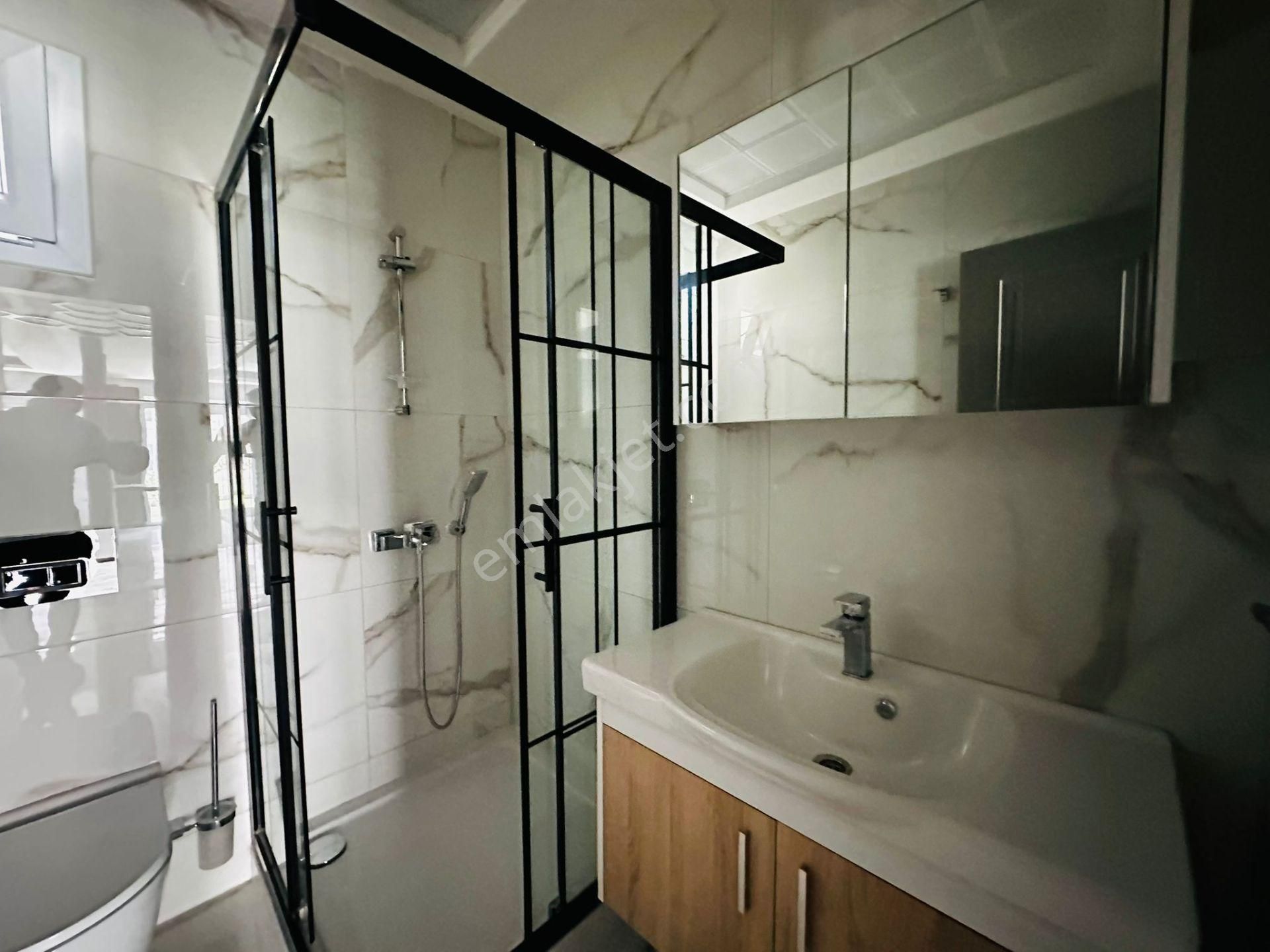 Kuşadasında Satılık-7/24 Güvenlik-havuz-otopark-yerden Isıtma-80 M2 Özel Bahçe-ultra Lüx-akıllı Ev - Görsel 30
