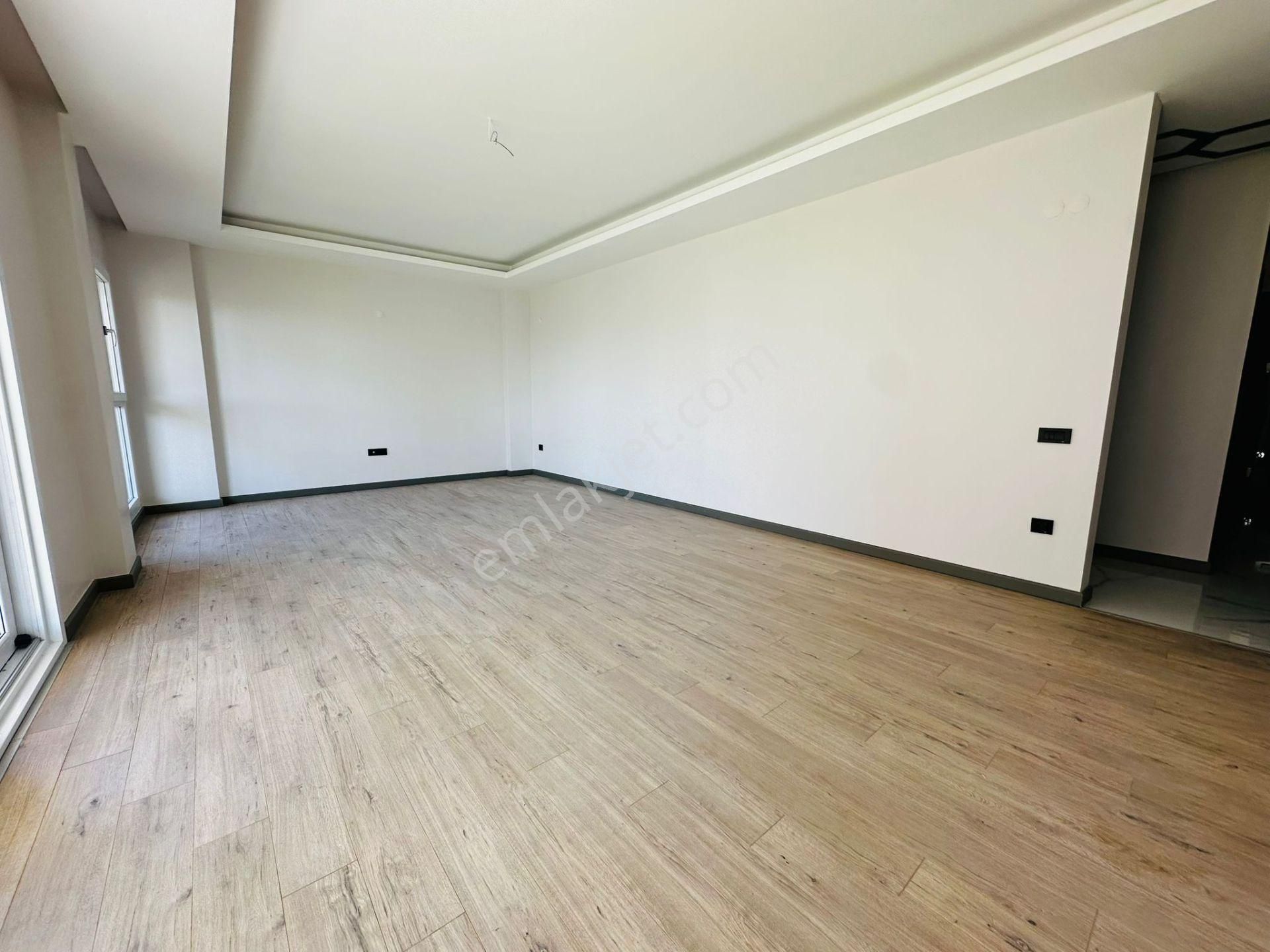 Kuşadasında Satılık-7/24 Güvenlik-havuz-otopark-yerden Isıtma-80 M2 Özel Bahçe-ultra Lüx-akıllı Ev - Görsel 17