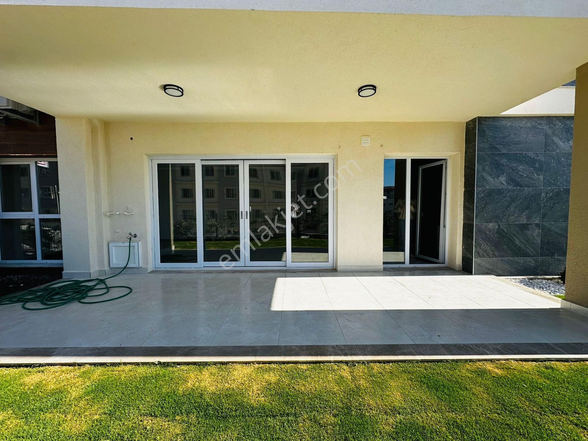 Kuşadasında Satılık-7/24 Güvenlik-havuz-otopark-yerden Isıtma-80 M2 Özel Bahçe-ultra Lüx-akıllı Ev - Görsel 12