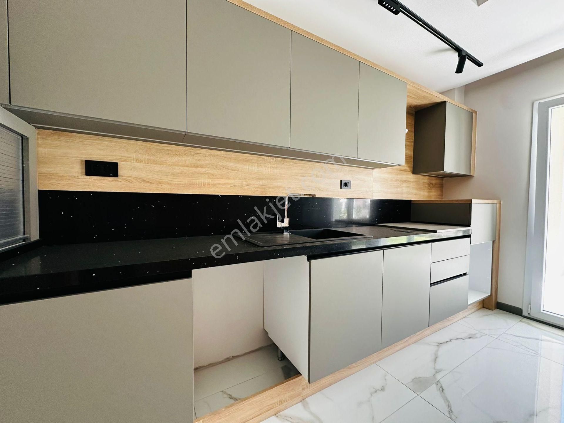 Kuşadasında Satılık-7/24 Güvenlik-havuz-otopark-yerden Isıtma-80 M2 Özel Bahçe-ultra Lüx-akıllı Ev - Görsel 22