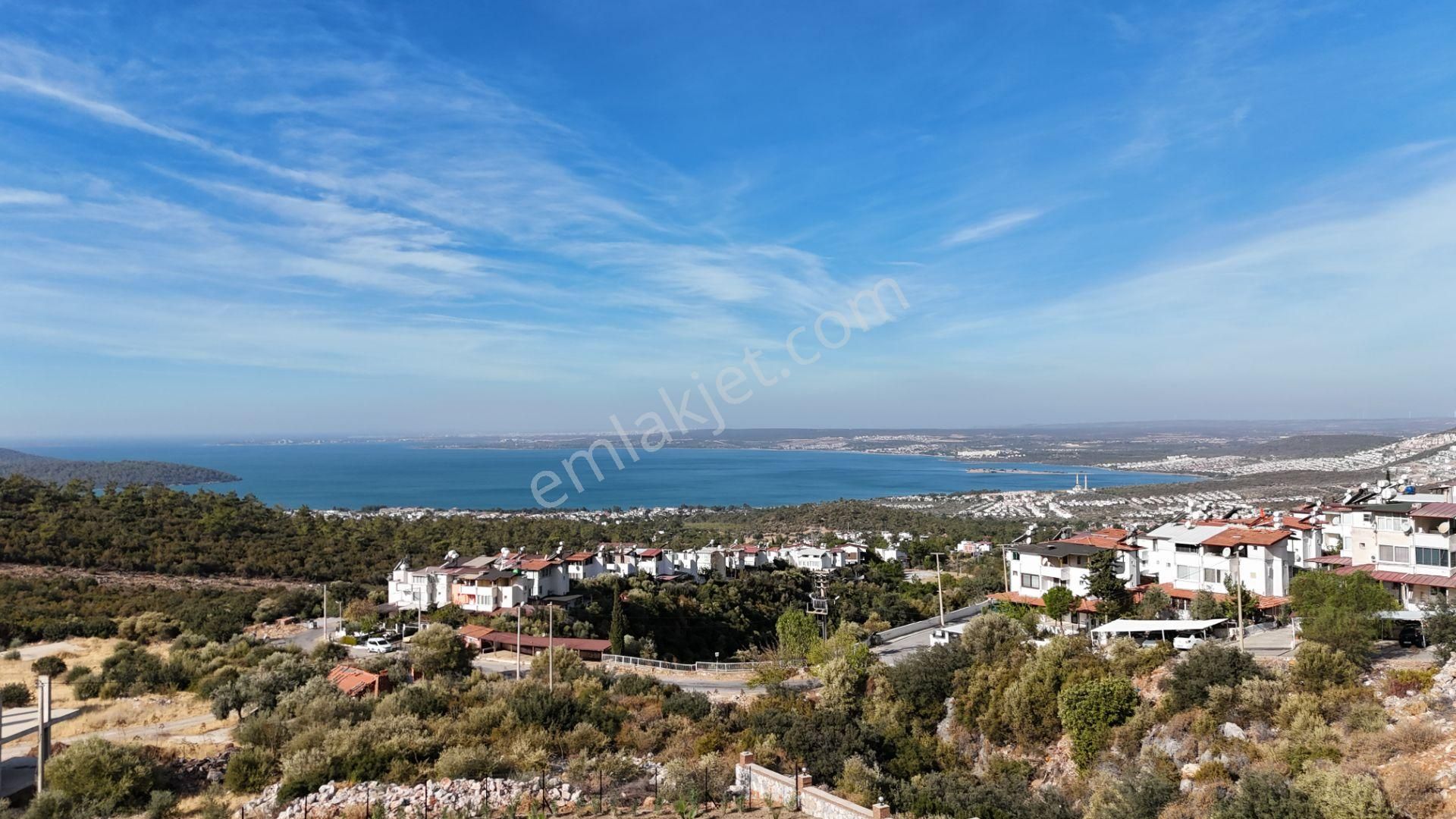 Didim Akbük Satılık Daire  Doğa ile İç İçe: Orman ve Deniz Manzaralı 3+1 Ev