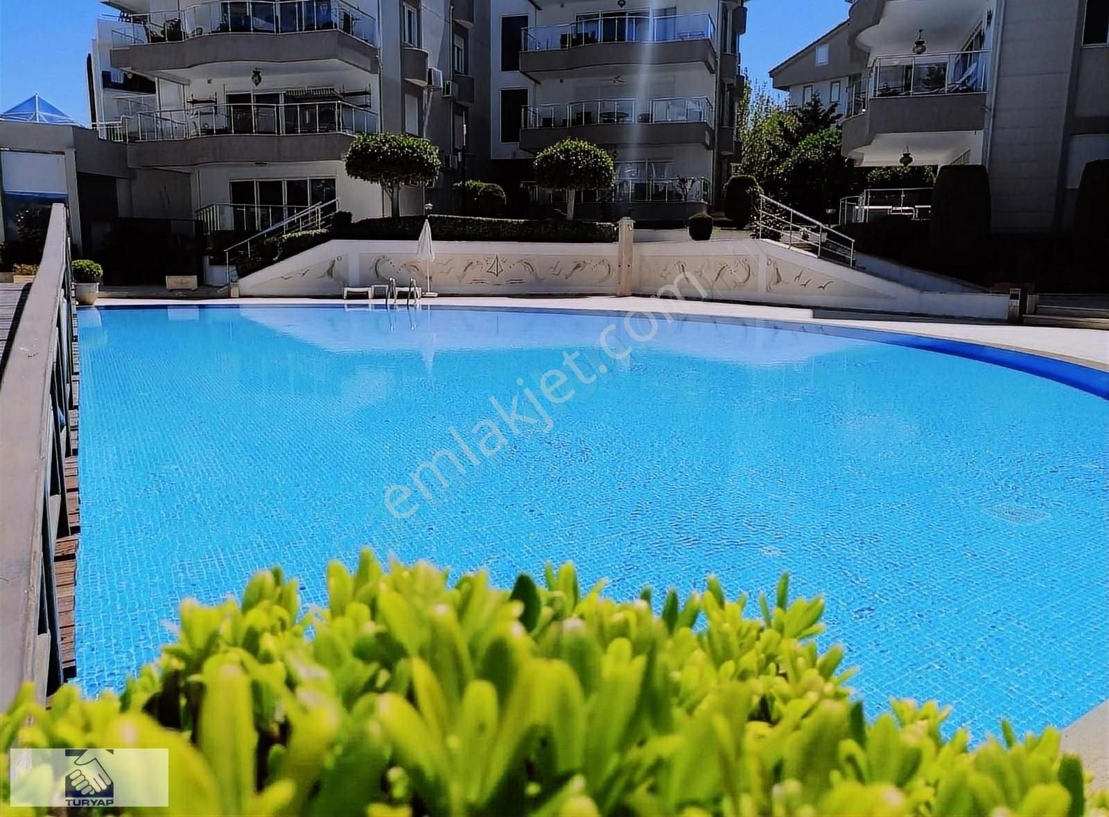 Manavgat Side Satılık Daire Side şehir ve Deniz manzaralı Oasis sitesinde satılık eşyalı