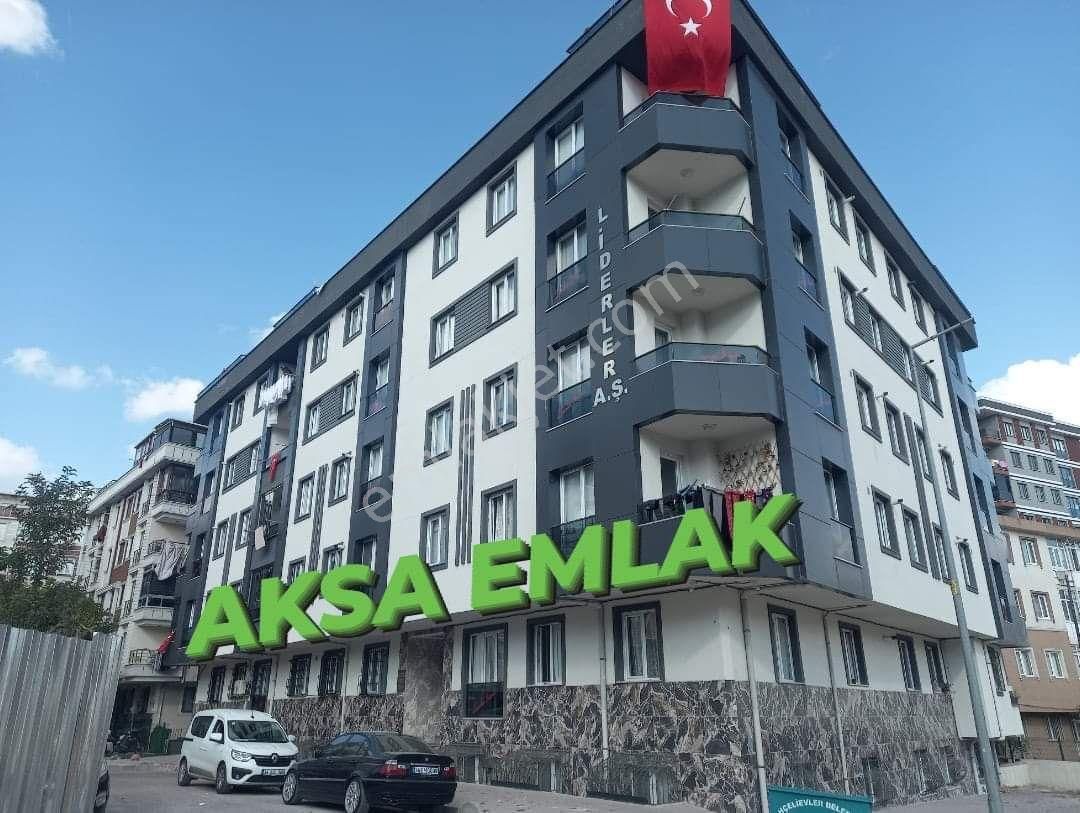 Bahçelievler Zafer Satılık Daire BAHÇELİEVLER YENİBOSNA ZAFER MAH RABİA SİTEDE SATILIK DAİRE KAT 1. 3+1 