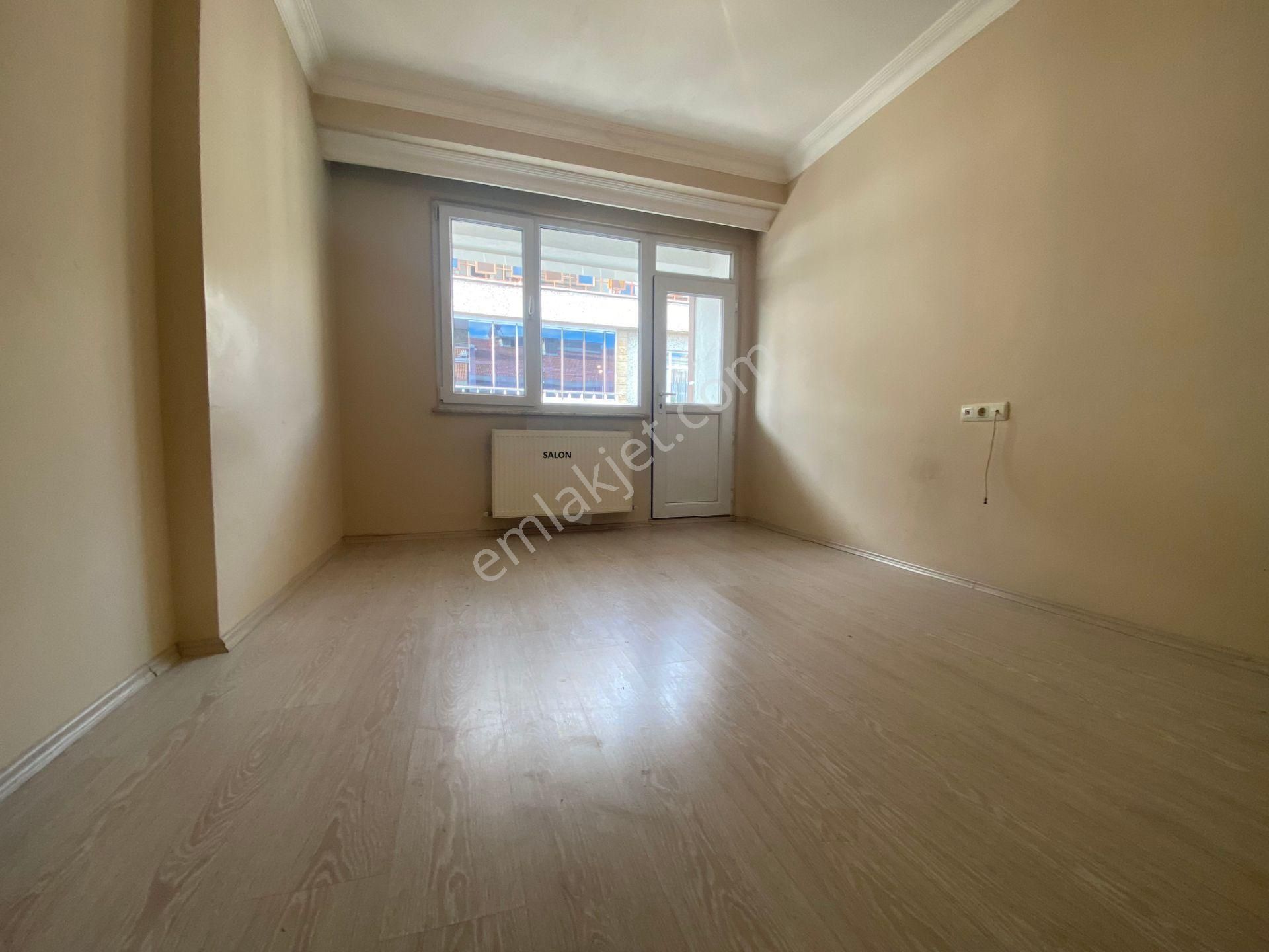 Esenler Nine Hatun Kiralık Daire AVRUPA EMLAK TAN DÖRTYOLDA NİNE HATUN MH 80M²2+1 4.KAT,8 YILLIK,METROYA YAKIN,D.PAŞA CADDESİNE CEPHE