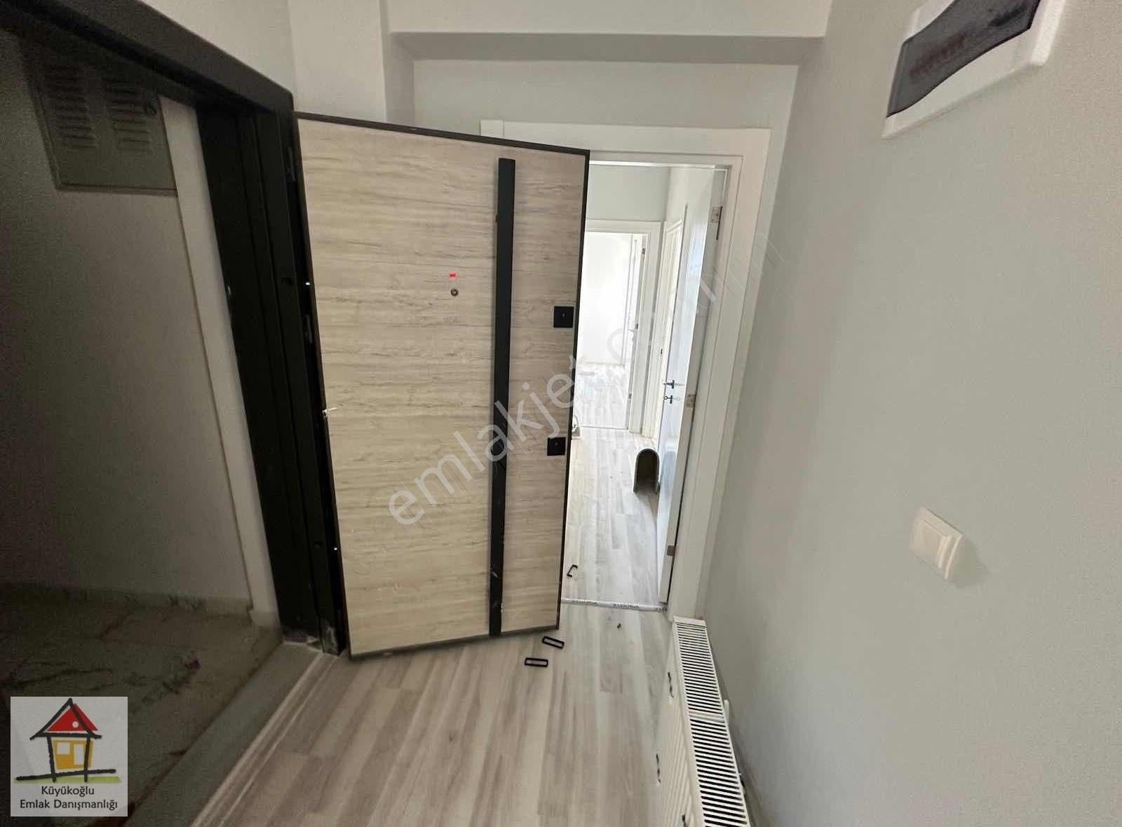 Çorum Merkez Ulukavak Satılık Daire KAHRAMAN ÇAVUŞ CADDESİNDE ARAKAT GÜNEY CEPHE 3+1 DAİRE