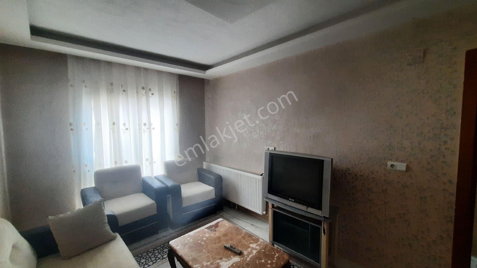 Turgutlu Selvilitepe Kiralık Daire Selvilitepe Mh'de 2+1 Eşyalı Kiralık Daire