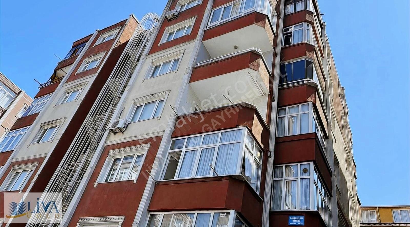 Bağcılar Yenimahalle Satılık Daire 2+1 ANGÜNLER SİTESİ SATILIK DAİRE LİVA GOLD GAYRİMENKUL