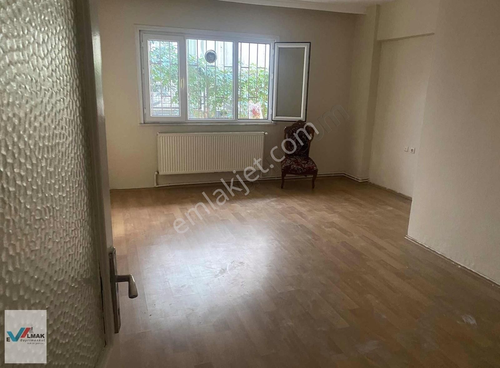 Küçükçekmece İnönü Kiralık Daire EVALMAK'TA İNÖNÜ MAH.DE SİTE'DE 2+1 YÜKSEK GİRİŞ DAİRE