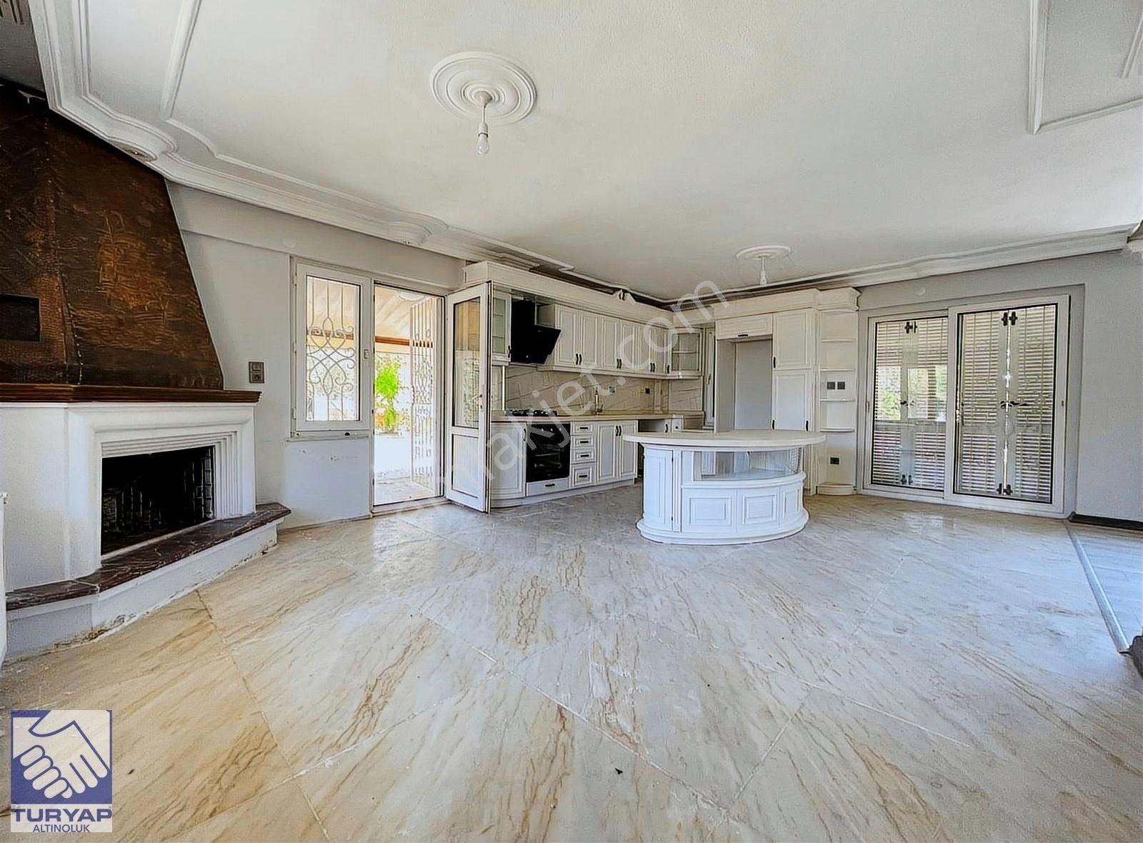 Turyap Altınoluk'tan Özel Mimarili 5+1 Müstakil Villa - Görsel 13