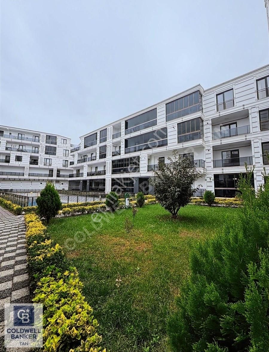 Kartepe Ertuğrul Gazi Satılık Daire KARTEPE LİLYUM PARK EVLERİNDE SATILIK 3+1 DUBLEX GENİŞ DAİRE