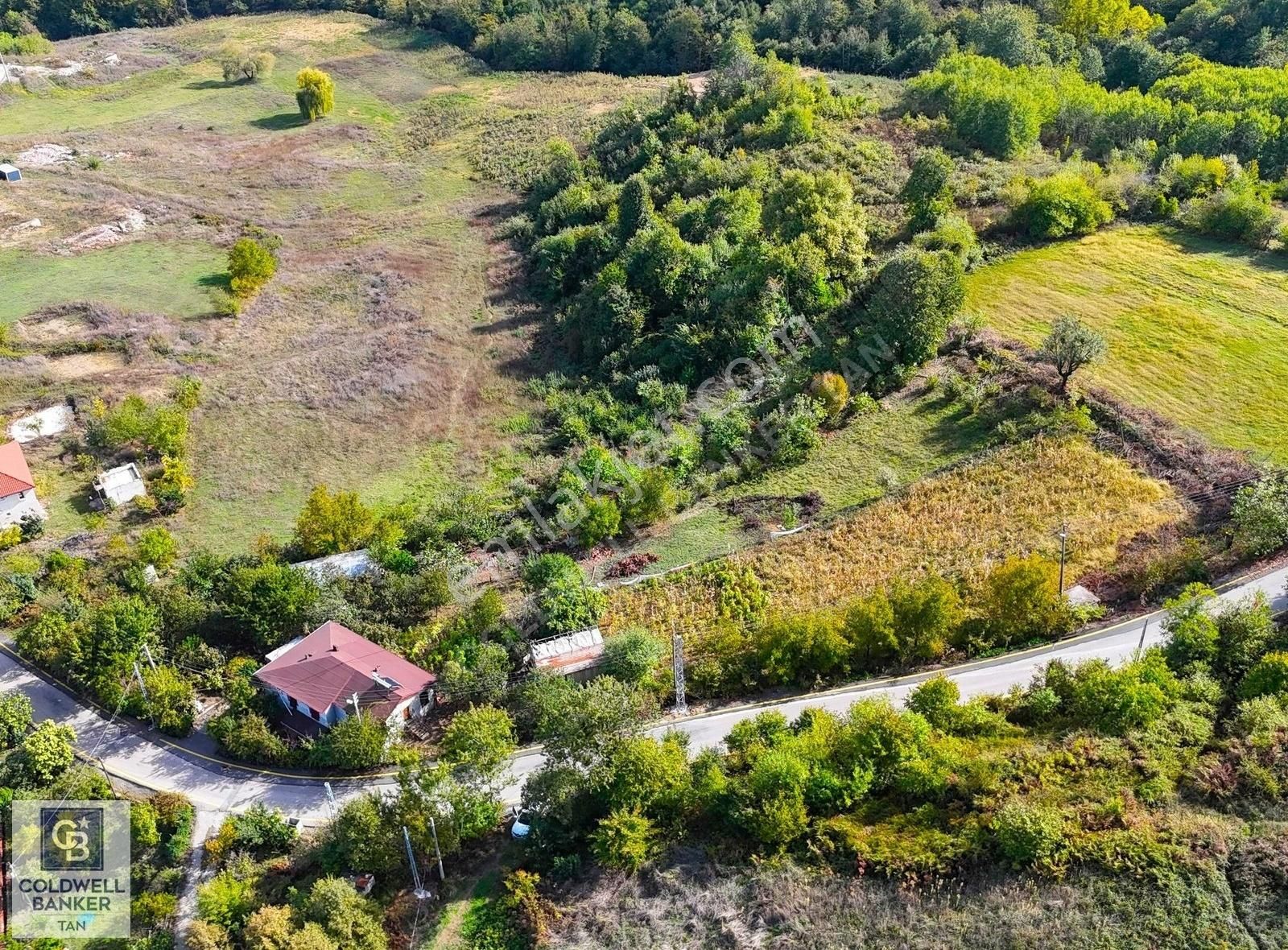 Gölcük Ferhadiye Satılık Villa İmarlı CB-TAN KOCAELİ/GÖLCÜK SATILIK 2000M2 DENİZ MANZARALI İMARLI ARSA