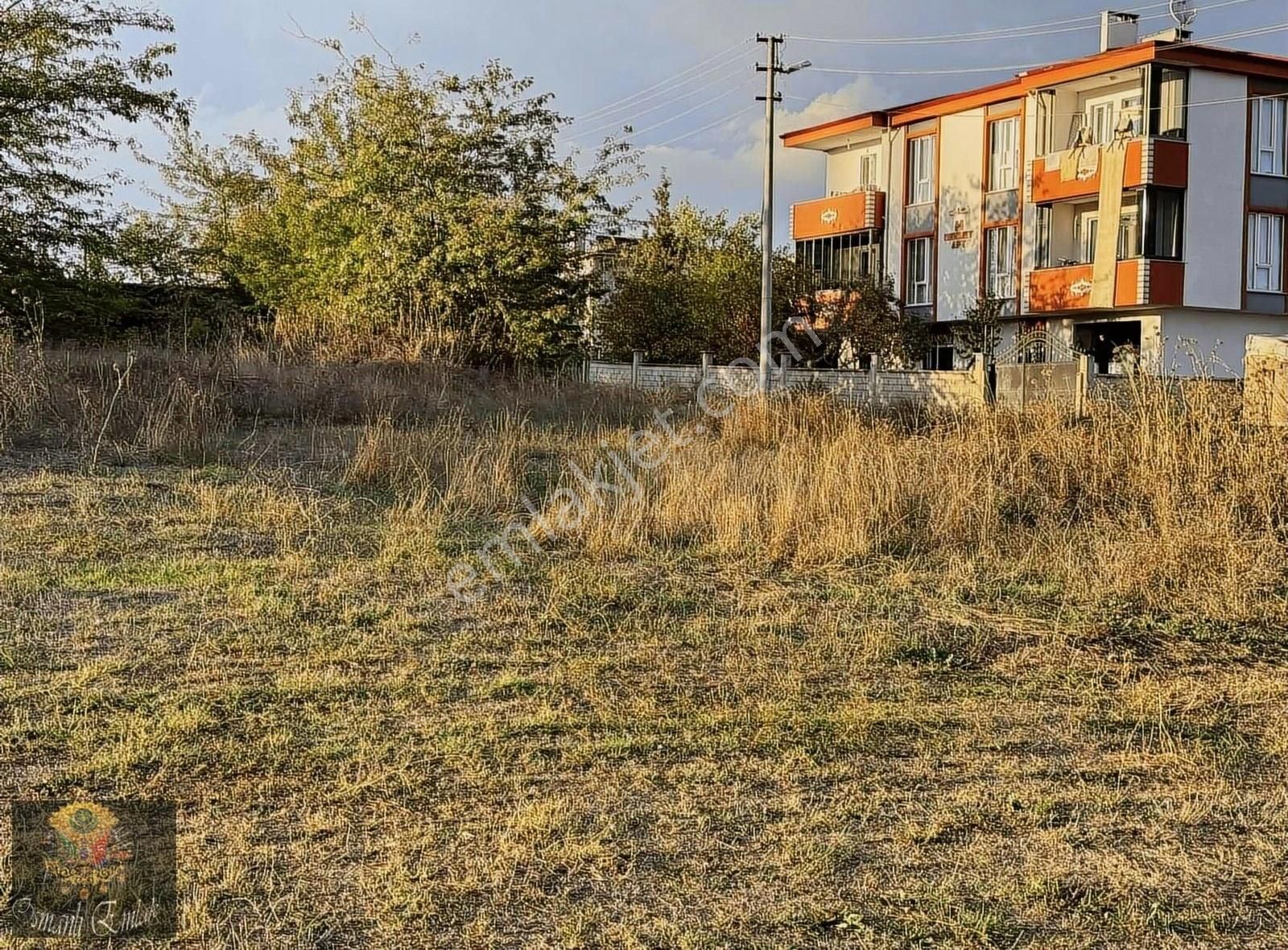 Kapaklı Fatih Satılık Konut İmarlı KARAAĞAÇ'TA CADDE CEPHELI ARSA