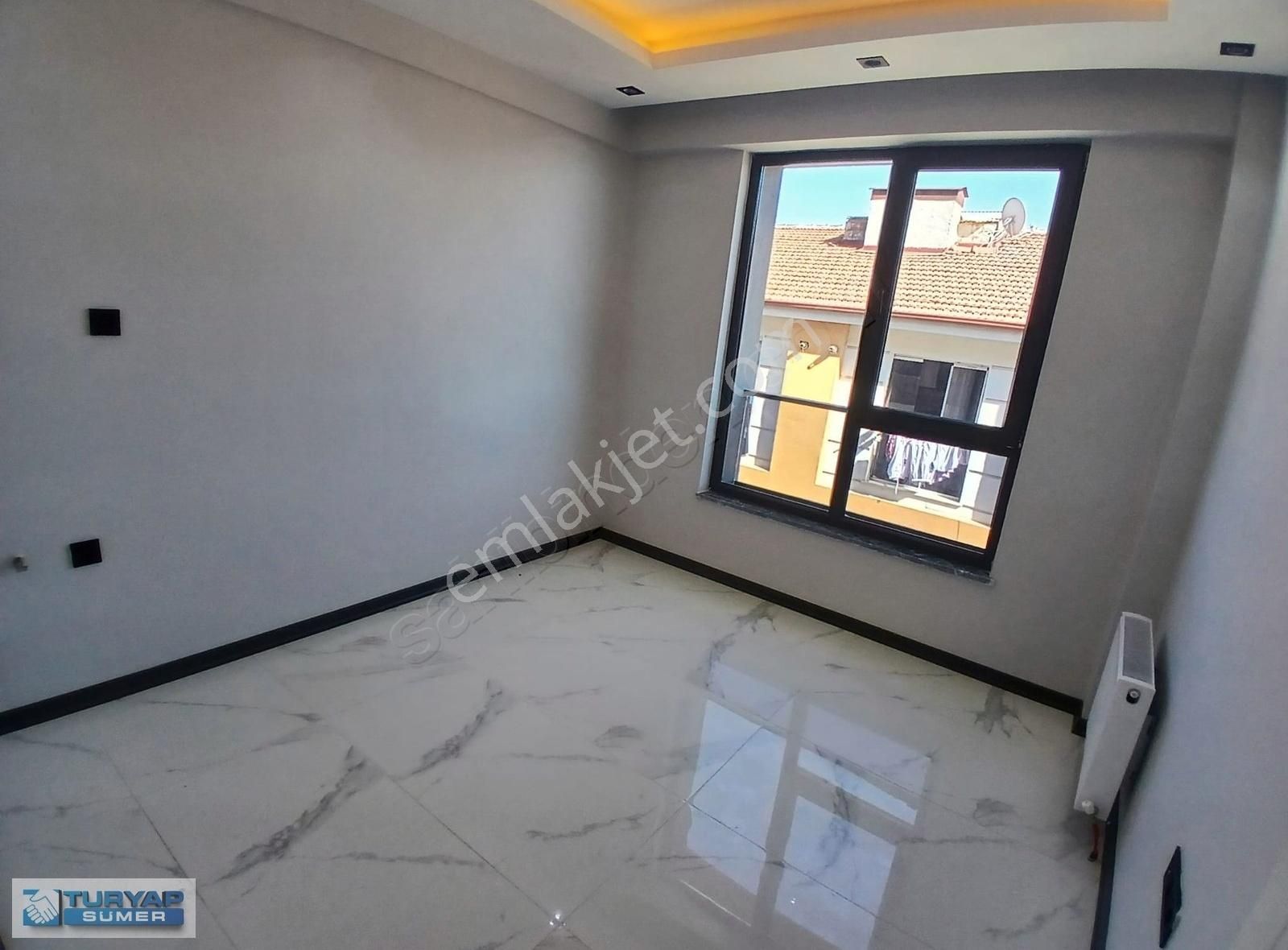 Tepebaşı Çamlıca Satılık Daire Turyap Sümer' Den Çamlıca Mh. Tombakzade Yk 215m² 4+1 Teraslı