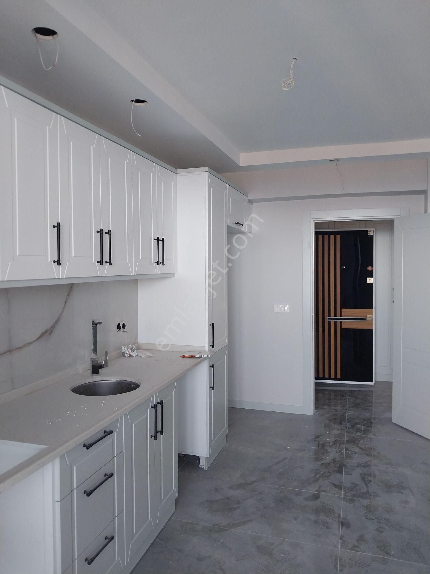 Tekirdağ Süleymanpaşa Gayrimenkulden Satılık 3+1daire Atatürk Mah 5kat 135m2 - Görsel 3