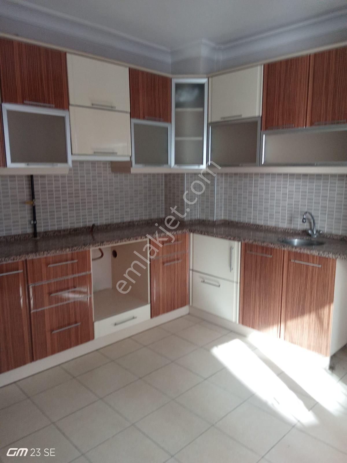 Nazilli Altıntaş Kiralık Daire  BABADAĞLI EMLAk merkezde KİRALIK 3+1 DAİRE