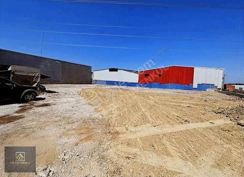 Buca Zafer Satılık Depo, Antrepo İzinli Liva Gayrimenkulden Buca Uldurukta 1210m2 Müstakil Arsa