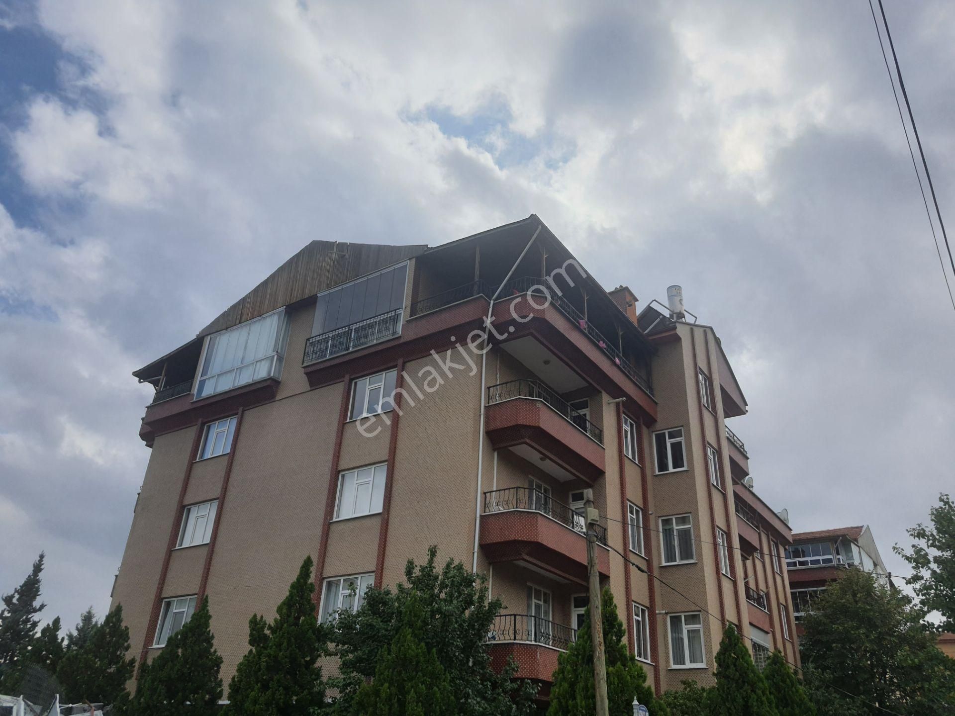 Selçuklu Akıncılar Satılık Daire  SELÇUKLU İLÇESİ AKINCILAR MAHALLESİNDE 5+1 DAİRE