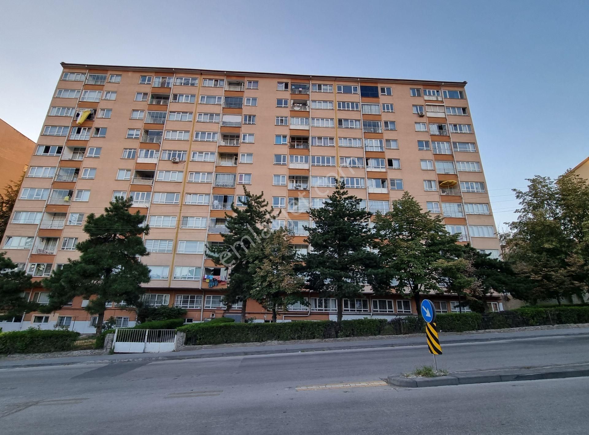 Yenimahalle Ergenekon Kiralık Daire ANTARES & ŞEHİR HAST. YAKINI 3+1 8.KAT ANKARA MANZARALI ASANSÖRLÜ