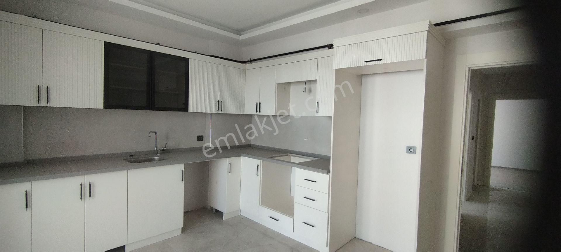 Elazığ Merkez Ataşehir Satılık Daire ATAŞEHİR MAHALLESİNDE SIFIR ULTRA LÜKS SATILIK 2+1 DAİRE