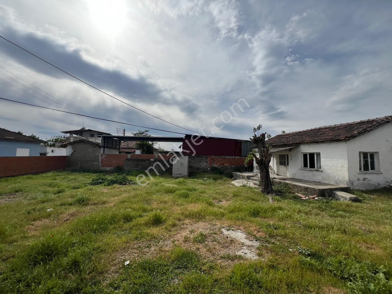 Torbalı Arslanlar Satılık Konut İmarlı  Sözüçok Emlaktan Arslanlar Köyünde İmarlı Arsa