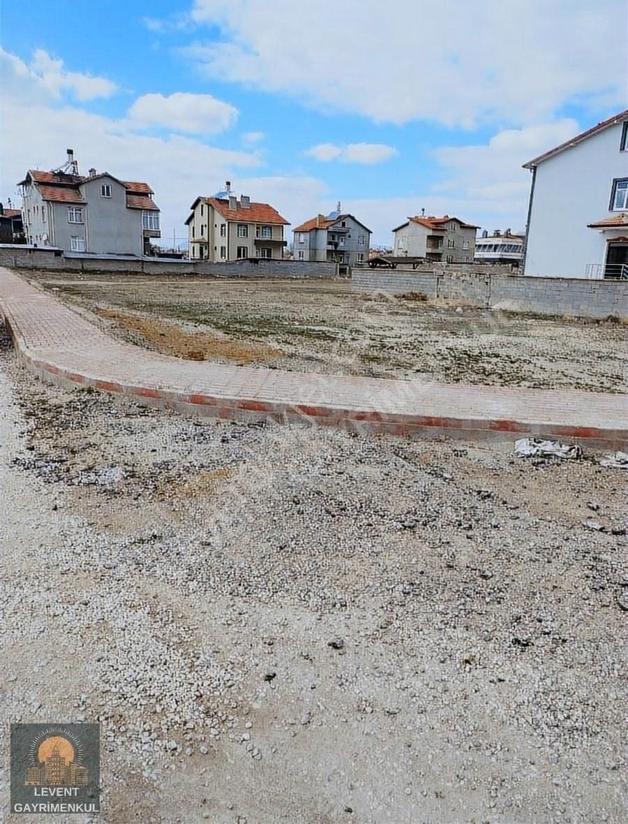 Karatay Saraçoğlu Satılık Konut İmarlı SARAÇOĞLUNDA MÜSTAKİL KÖŞE PARSEL 700m² İMARLI ARSA