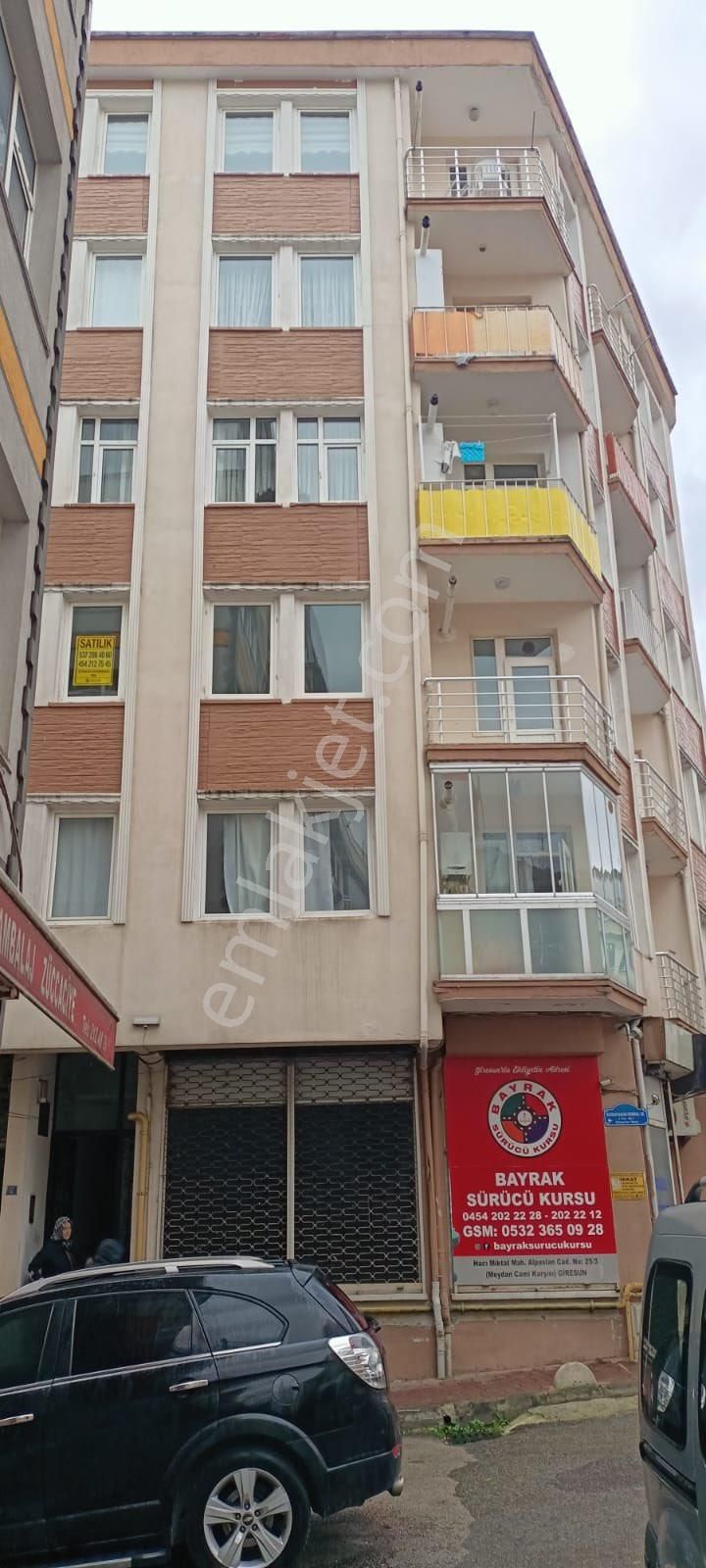 Giresun Merkez Çınarlar Satılık Daire Debboyda İçi Sıfor Yapılı Doğalgazlı 3+1 Satılık Daire