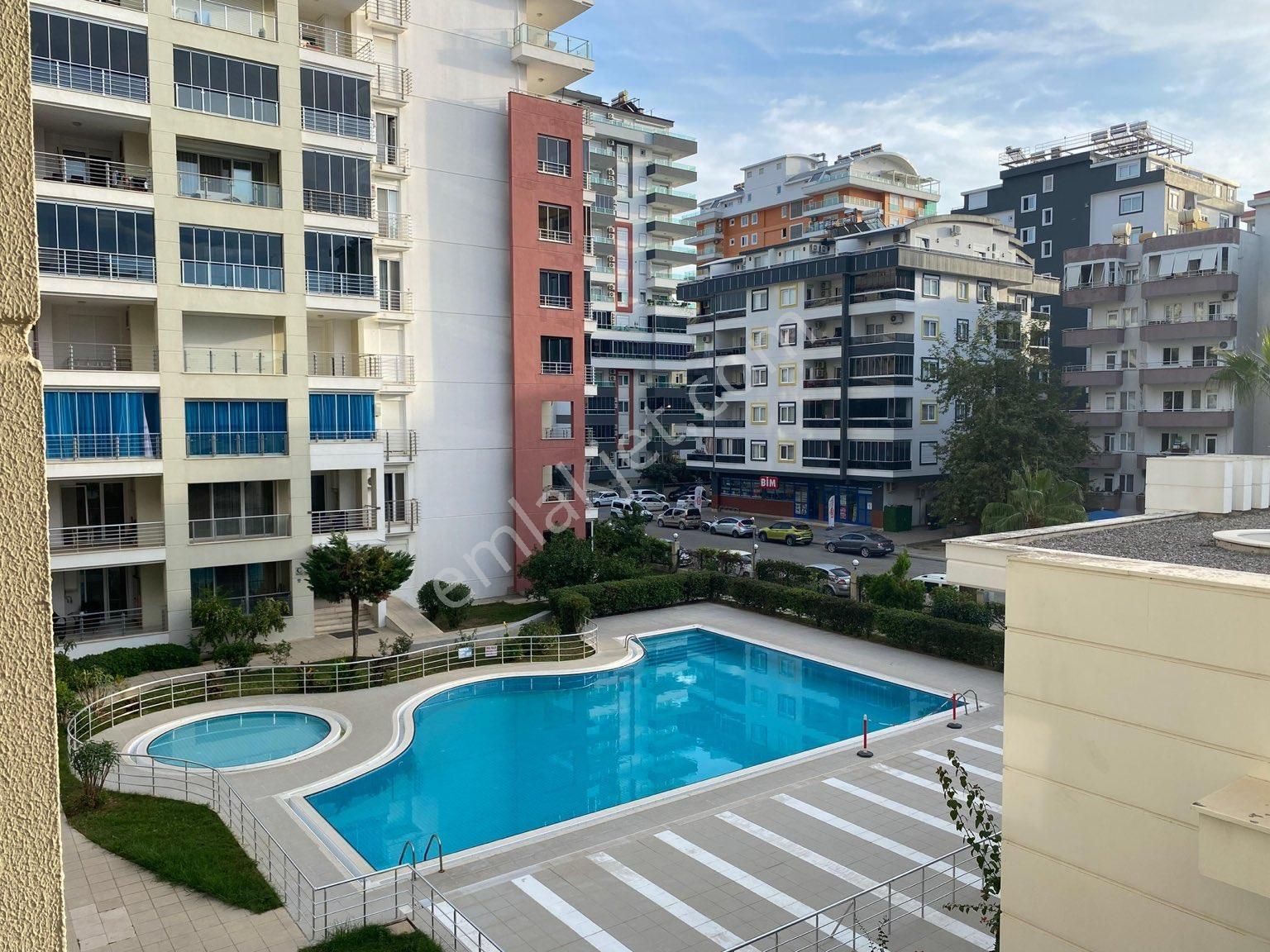 Alanya Mahmutlar Kiralık Daire 2+1 BOŞ RESİDANS 17.500 akdeniz avm civarı