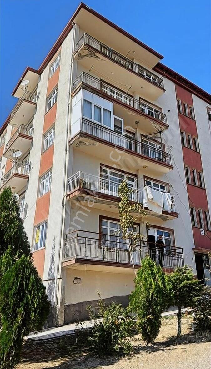 Yerköy 100. Yıl Satılık Daire Yerköy Şelde Tertemiz Daire Satılıktır