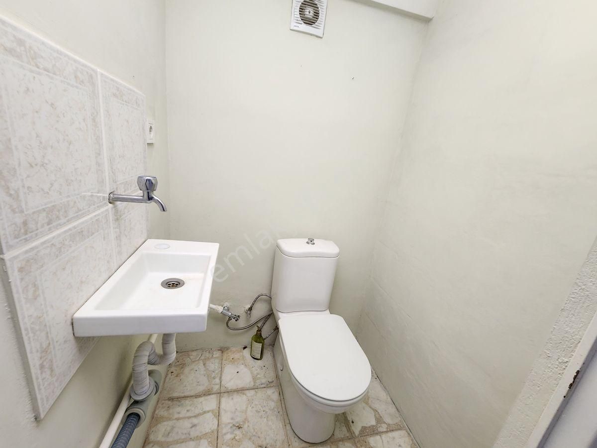 Küçükkuyu Sahil Satılık Komple Bina / Çarşıda / Restoran , Otel , Mağaza , Dükkana Uygun - Görsel 11