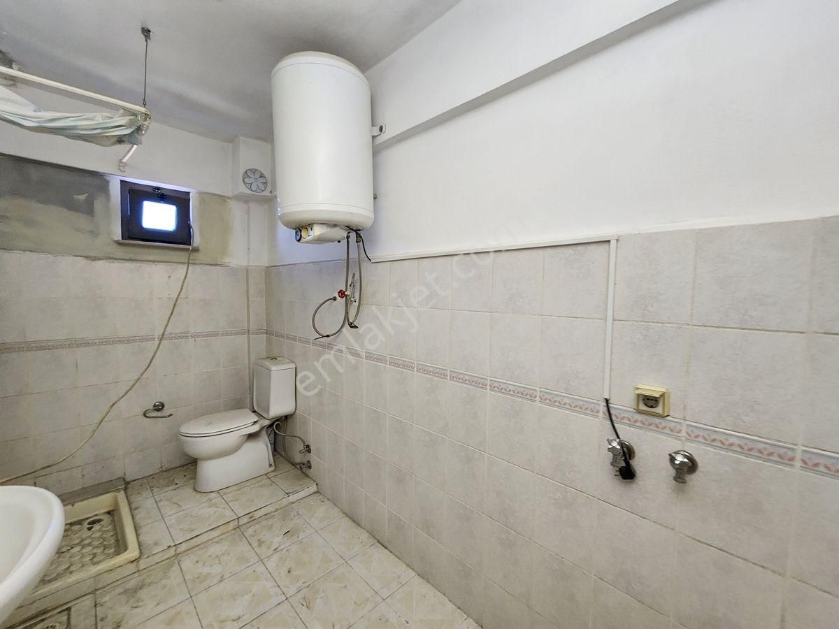 Küçükkuyu Sahil Satılık Komple Bina / Çarşıda / Restoran , Otel , Mağaza , Dükkana Uygun - Görsel 26