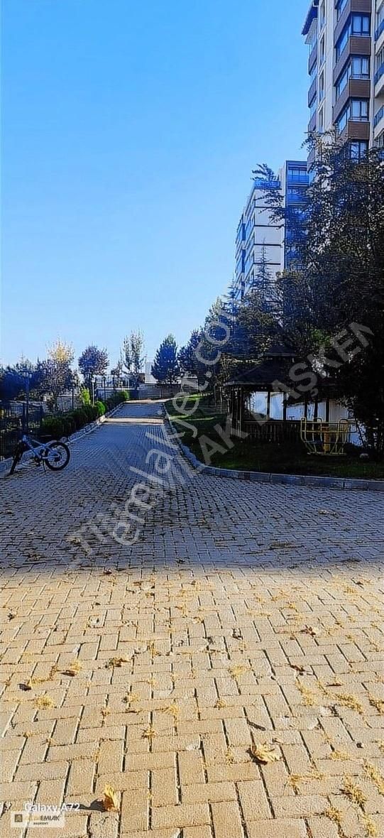 Çankaya Alacaatlı Satılık Daire CAYYOLU ALACAATLI TİLİA SİTESİNDE 4+1 206 M2 LÜKS SATILIK DAİRE