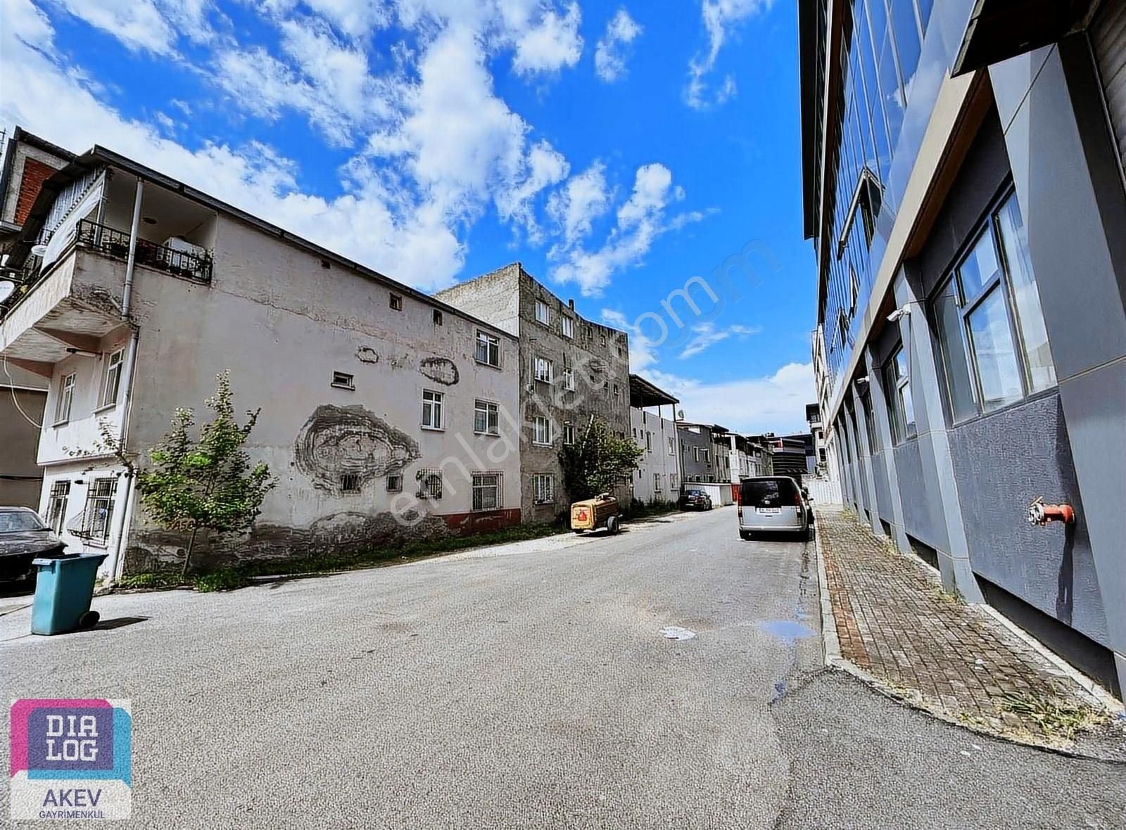 Yıldırım Vişne Cad. Ticari 4 Kat 3 Yola Cephe Köşe Satılık Arsa - Görsel 4